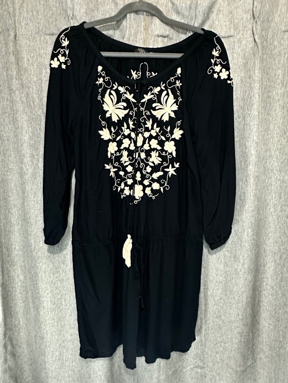 Lucky Brand Black Embroidered Boho Peasant Tunic Mini Dress Tassels Medium